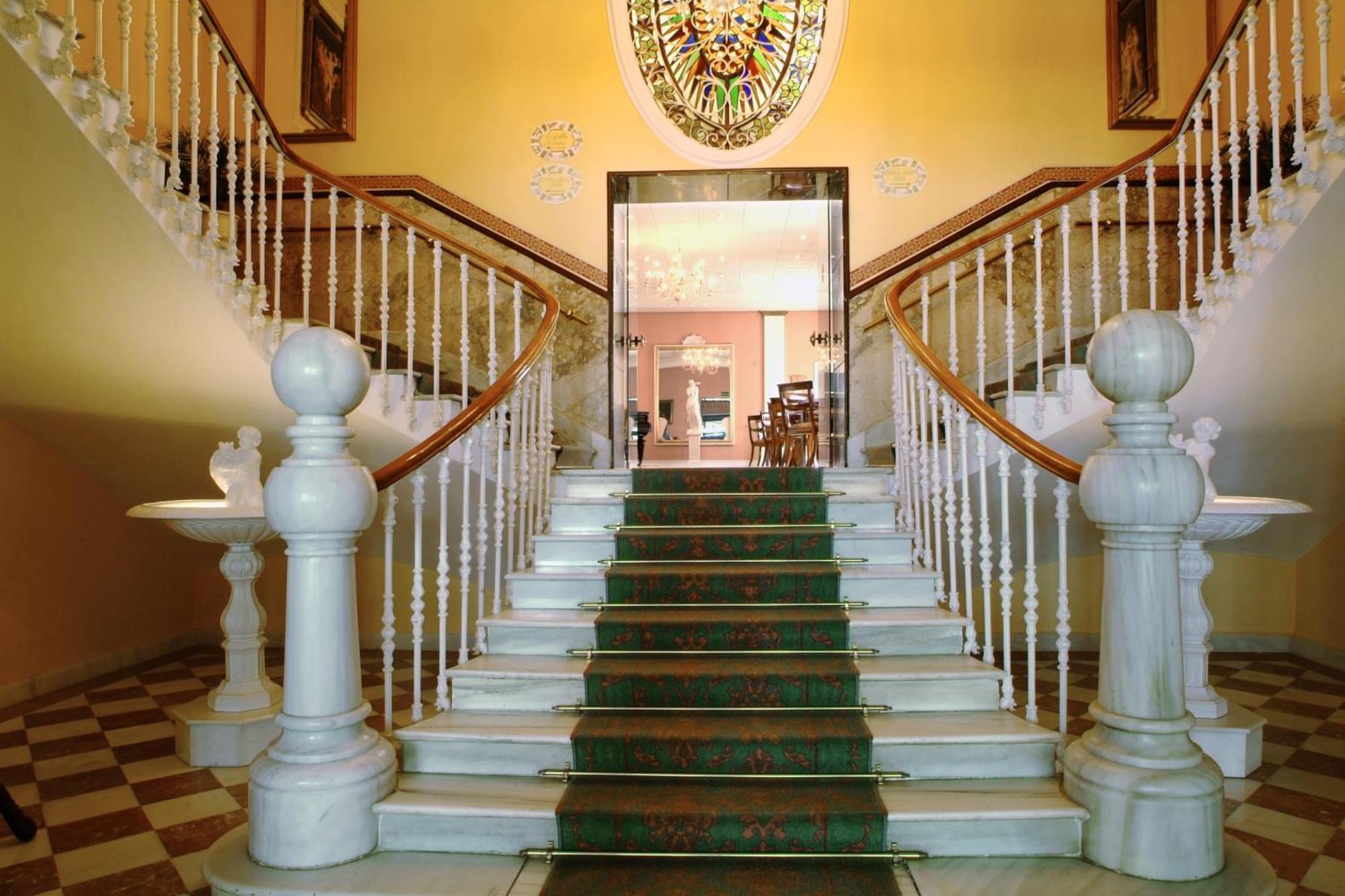 Balneario De Leana Hotel Фортуна Екстериор снимка
