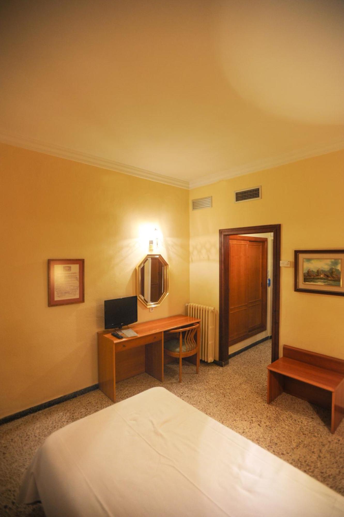 Balneario De Leana Hotel Фортуна Стая снимка