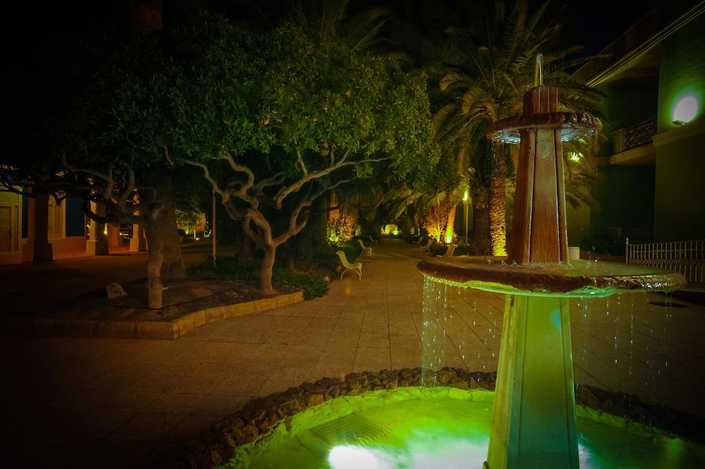 Balneario De Leana Hotel Фортуна Екстериор снимка