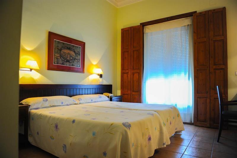 Balneario De Leana Hotel Фортуна Екстериор снимка