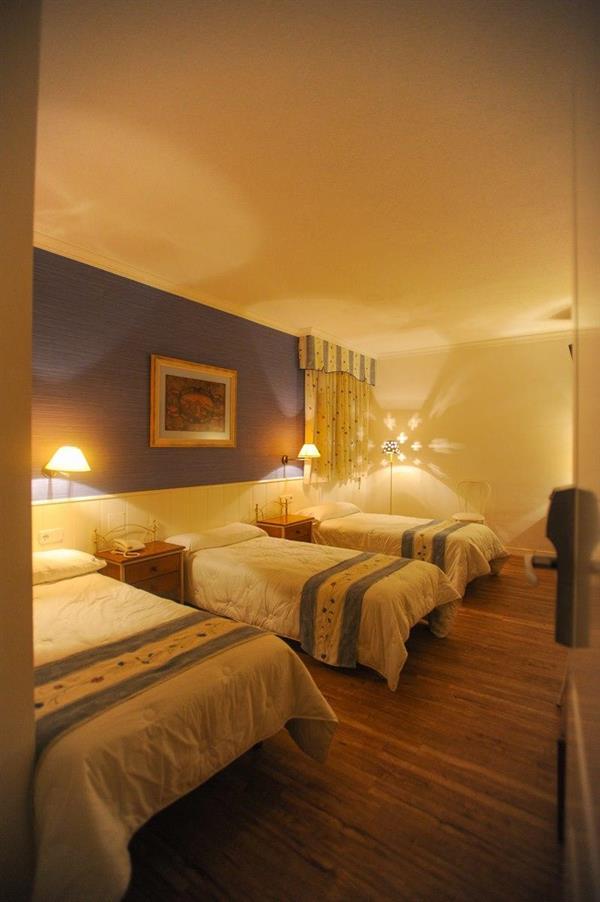 Balneario De Leana Hotel Фортуна Екстериор снимка